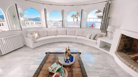 The Marble Goddess  Apartment in Ibiza