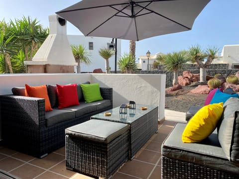 Volcanic Stone Apartment in Playa Blanca