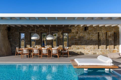 The Greek Ode Apartment in Mykonos