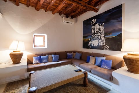 The Collected Works Apartment in Ibiza