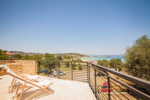 Aegean Stone Apartment in Halkidiki