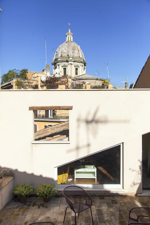 Forza Vita Apartment in Rome