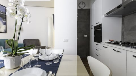 Aperture Apartment in Rome