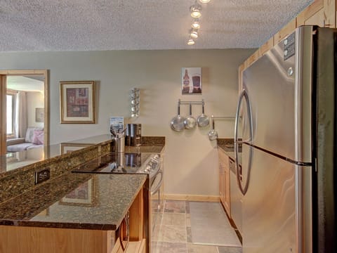 Amazing Ski in-out Condo With Mountain Views - FP114 Apartment in Copper Mountain