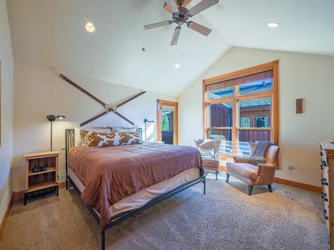 202 Mill Creek Master Bedroom