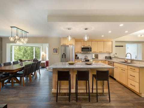 2112 The Pines - a SkyRun Keystone Property -