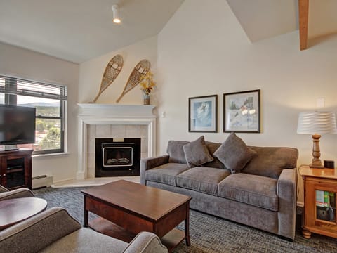 Perfectly Located 1Br With loft- Close to Lifts & Downtown Condo in Breckenridge