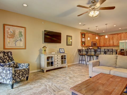 RG 208 Rivendell Apartment in Canyon Lake