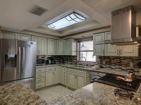 420 El Matador Apartment in Okaloosa Island