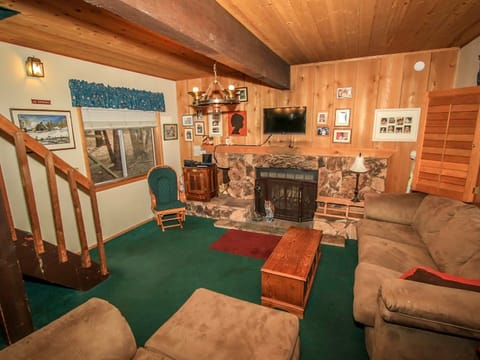 1 Wind Chimes Standard-Hütte in Big Bear