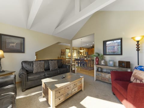 Gateway to the Wildside - Large open concept living room, featuring vaulted ceilings.
