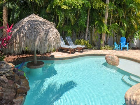 Gorgeous Pool Area with Tiki Hut