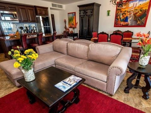 Luxury Two Bedroom Suite in Cabo San Lucas - USD$35 Daily Spa Credit Villa in Baja California Sur