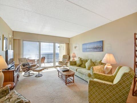 Living Room and Balcony with Ocean View