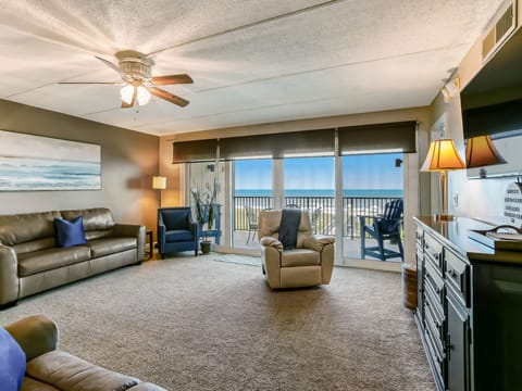 Living Room and Balcony with Ocean View