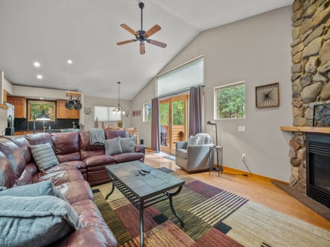 lens-collective-real-estate-photography-services-1101-cutty-sark-court-silverthorne-colorado-80498-15