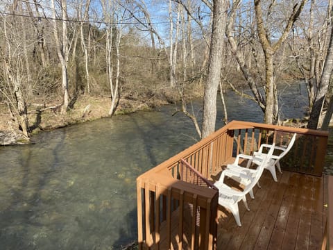 Deck on Creek