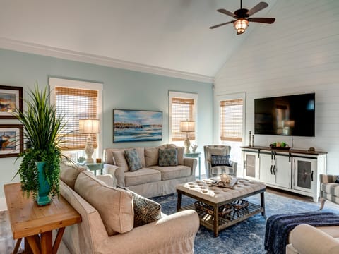 Large Living Room Great Escape to Dauphin Island