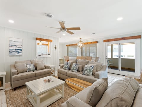 Open concept Living Room & Dining Area