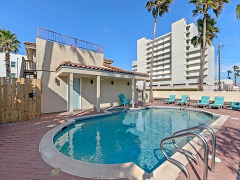 You and your guests will love the private pool! Enjoy the morning on the beach and relax all afternoon and evening poolside!