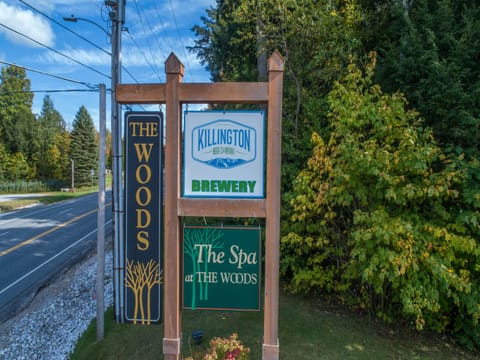 The Woods Resort is located off of the main access road in Killington near ski shops restaurants and night life.