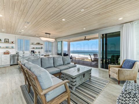 Living Area/Ocean View