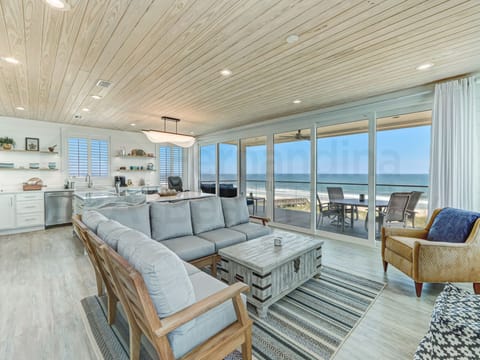 Living Area/Ocean View