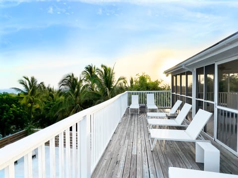 Bahama Mama's sundeck with 50-mile, 180-degree ocean view.