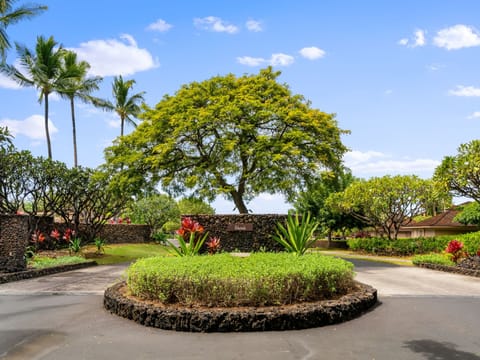 Entrance to the waiulu villas