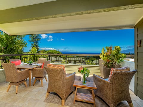 Spectacular Ocean Views from your Spacious Private Lanai!