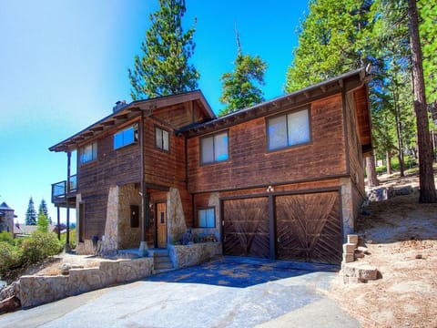 Professionally managed by Lake Tahoe Accommodations.
