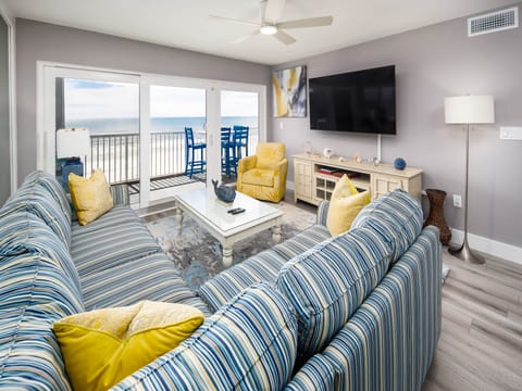 This 3 bedroom condo is the perfect family vacation home