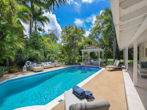 It will be hard to choose between pool or beach days with this view! Large pool deck and open verandah with lots of lounge areas