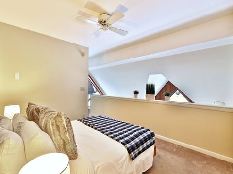 The light and airy second floor loft of The Owner's Room.