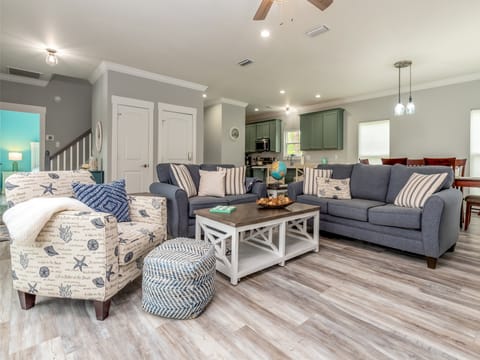 16 Living Room Dauphin Island Short Term Rental
