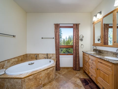 Main bathroom. Pine Mountain Lake Vacation Rental "Timber Lodge". Unit 13A Lot 1.