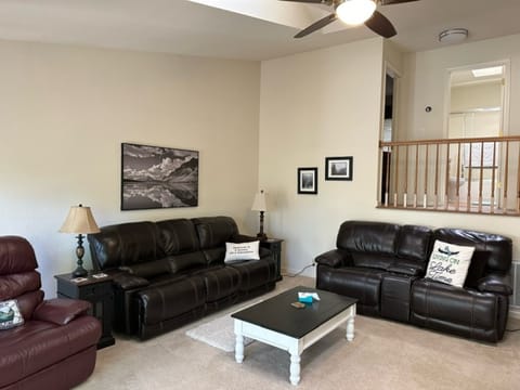 Living room. Pine Mountain Lake Vacation Rental "The Gathering Place" - Unit 3 Lot 90.