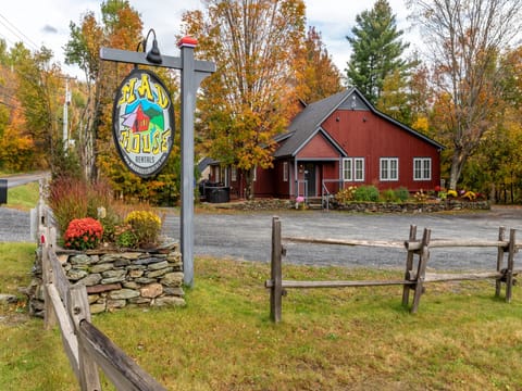 Mad House Rentals Warren Vermont