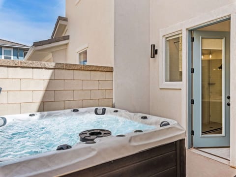 Private Hot Tub