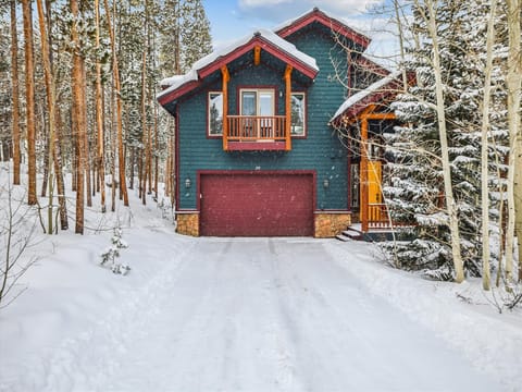 Exterior, Lupine Chalet, Frisco Vacation Rental