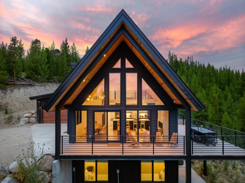 Mountain Views from every window