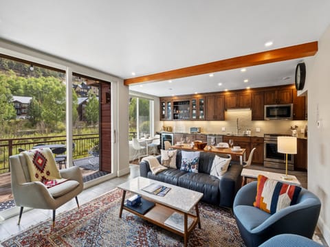 Bi-level three bedroom home with a great deck area, gourmet Kitchen with all your needs and a cozy loving room with plenty of room for family and friends.