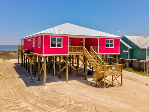 001 Wine n' Sea Beach Front Dauphin Island Rental