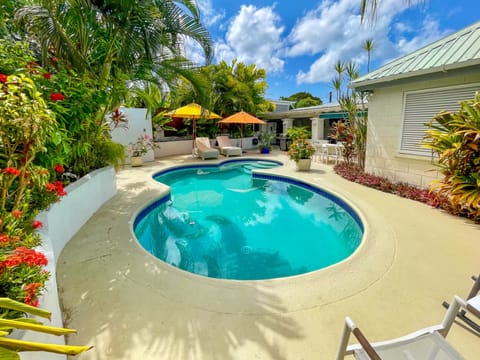 Welcome to Beachcomber! A 3-bed house located in the heart of Sunset Crest