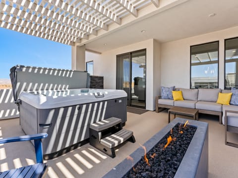 Hot tub Patio