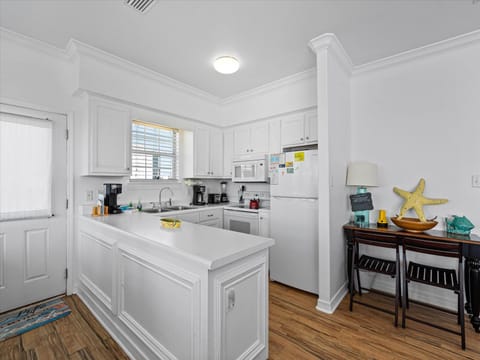 See View Haven Fully Equipped Kitchen