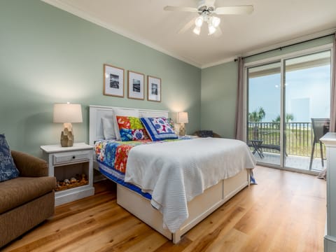 004 Grandma's Condo 208 SE Master Bedroom with Gulfview