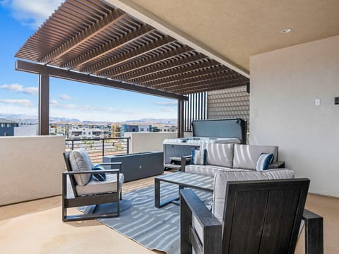 Private Hot Tub, Fire Table, Patio Furniture