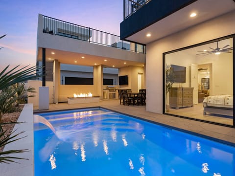 Private Pool and Hot Tub