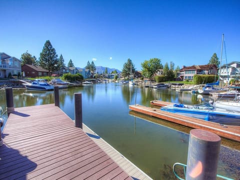 Professionally managed by Lake Tahoe Accommodations